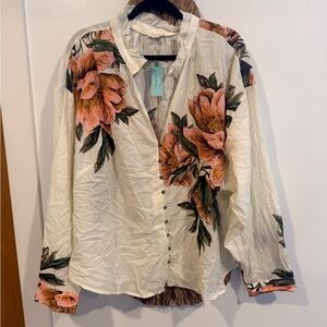 Pilcro (Anthropologie Plus) Floral Blouse with Button Detail - Stunning